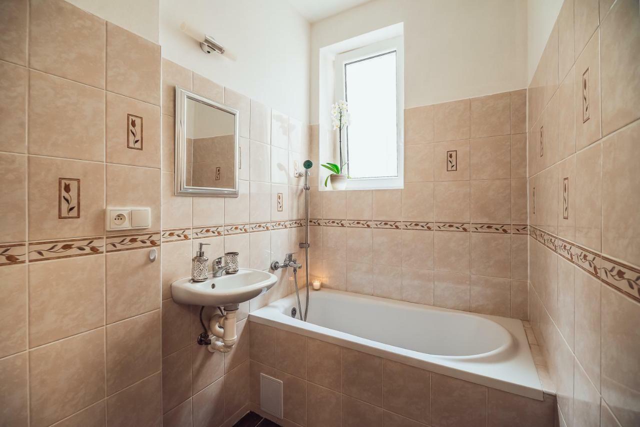 Skodova Apartments Prerov Ngoại thất bức ảnh