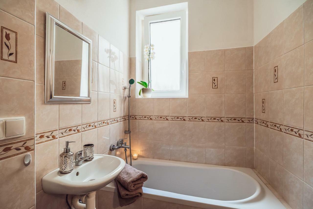 Skodova Apartments Prerov Ngoại thất bức ảnh