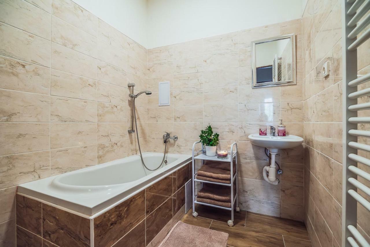 Skodova Apartments Prerov Ngoại thất bức ảnh